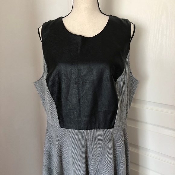 *SOLD* Lane Bryant Gray Black High Low Dress 20 - Picture 2 of 7